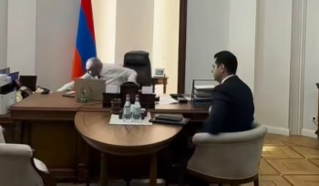 Փաշինյանը հանդիպել է ՇՄ նախարարի հետ