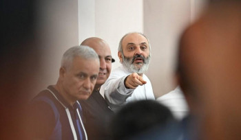 Փառք Աստծո, դուք մեզ հավասարապատիվ դարձրեցիք առաքյալներին, մարգարեներին, մեր հայրերին և հենց այսօր Բաքվի բանտերում տառապանքով անցնող մեր եղբայրներին. Բագրատ Սրբազան
