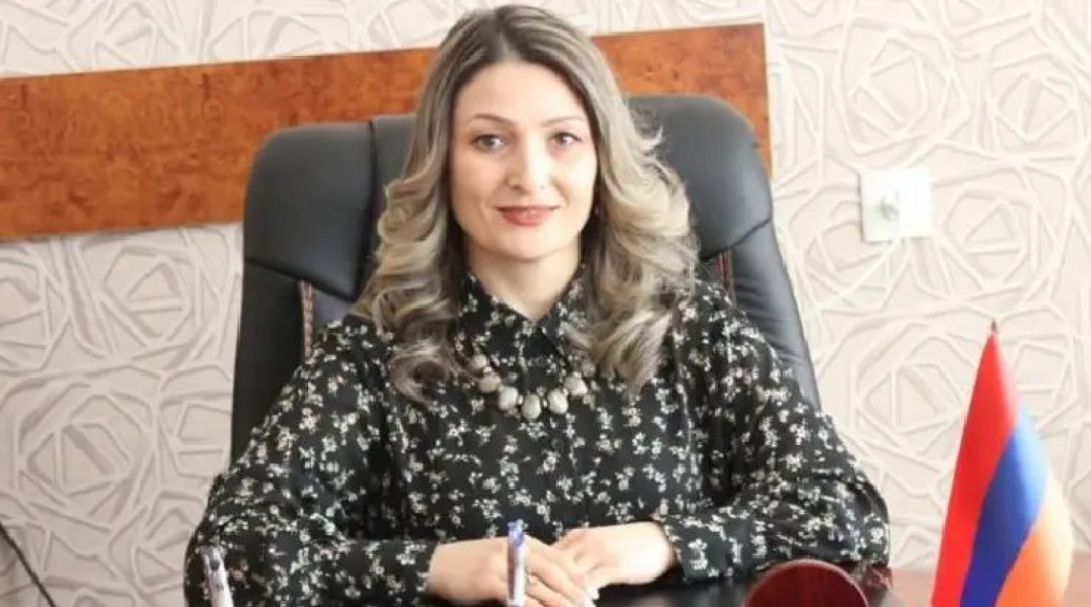 ԱԺ-ում Արսեն Թորոսյանին կփոխարինի Էսթեր Այվազյանը