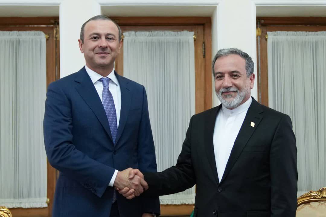 Արմեն Գրիգորյանը հանդիպել է ԻԻՀ Արտաքին գործերի նախարարի հետ