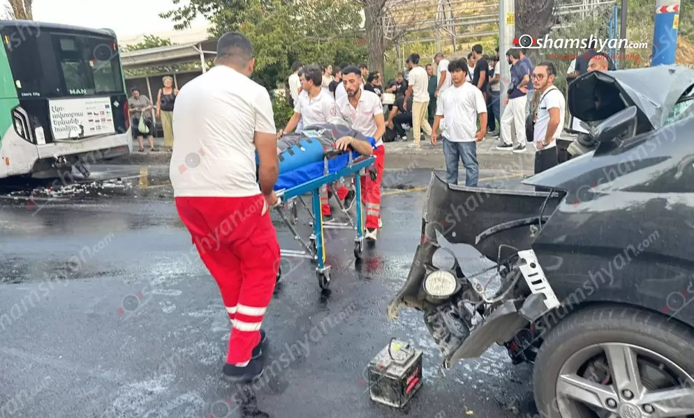 Մյասնիկյան պողոտայում բախվել են թիվ 41 ավտոբուսն ու մեքենան. կա տուժած. Shamshyan.com
