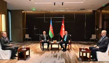 Չինաստանում հանդիպել են  Իլհամ Ալիևը և Էրդողանը․  բարձր է գնահատվել Թուրքիայի կայունացնող դերը տարածաշրջանային հարցերում