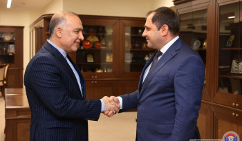 Սուրեն Պապիկյանն ընդունել է Իրանի դեսպան Մեհդի Սոբհանիին՝ ՀՀ-ում նրա դիվանագիտական առաքելության ավարտի կապակցությամբ