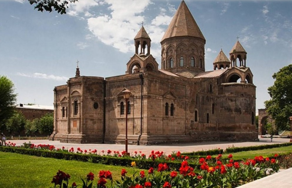 Հարկ է վերջ տալ ապօրինություններին, ազատ արձակել Գերաշնորհ Տ․ Միքայել արքեպիսկոպոս Աջապահյանին և կեղծ մեղադրանքներով կալանավորված անձանց․ Մայր Աթոռ