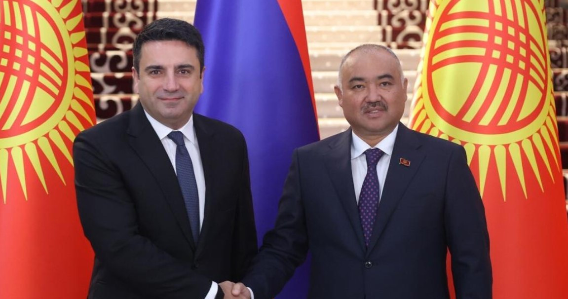 Ալեն Սիմոնյանը հանդիպել է Ղրղզստանի խորհրդարանի նախագահի հետ