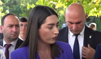 Նարեկ Մկրտչյանի եղբոր մոտ թմրանյութ ու զենք չի հայտնաբերվել, մյուս անձն է փախել ու դուրս նետել դրանք. ՆԳ նախարար