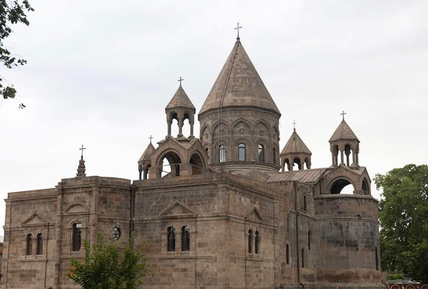 Դուրս կբերվի Սուրբ Արիստակես Հայրապետի  մասունքակիր Աջը