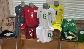 Իռլանդիայի ազգային հավաքականի դեմ Հայաստանի հավաքականը կխաղա կարմիր մարզաշապիկով