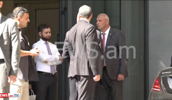 Ռուբինյանը Թուրքիայի հատուկ ներկայացուցիչ Սերդար Քըլըչին ճանապարհում է ԱԳՆ-ից