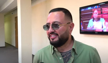 «Ալենի հետ մեր էներգիան բռնում ա». Սուպեր Սաքոն ԱԺ էր եկել