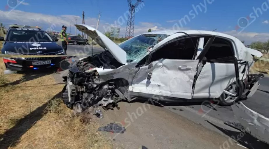 Զորակ գյուղում բախվել են «Nissan»-ն ու «Audi»-ն, վերջին կոտրել է գազախողովակը․ 5 գյուղ գազազրկվել է