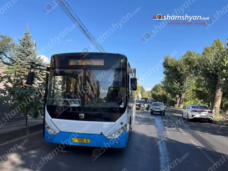 Երևանում բախվել են թիվ 25 երթուղու ավտոբուսն ու անչափահաս տղայի վարած ինքնագլորը. երեխան տեղափոխվել է հիվանդանոց