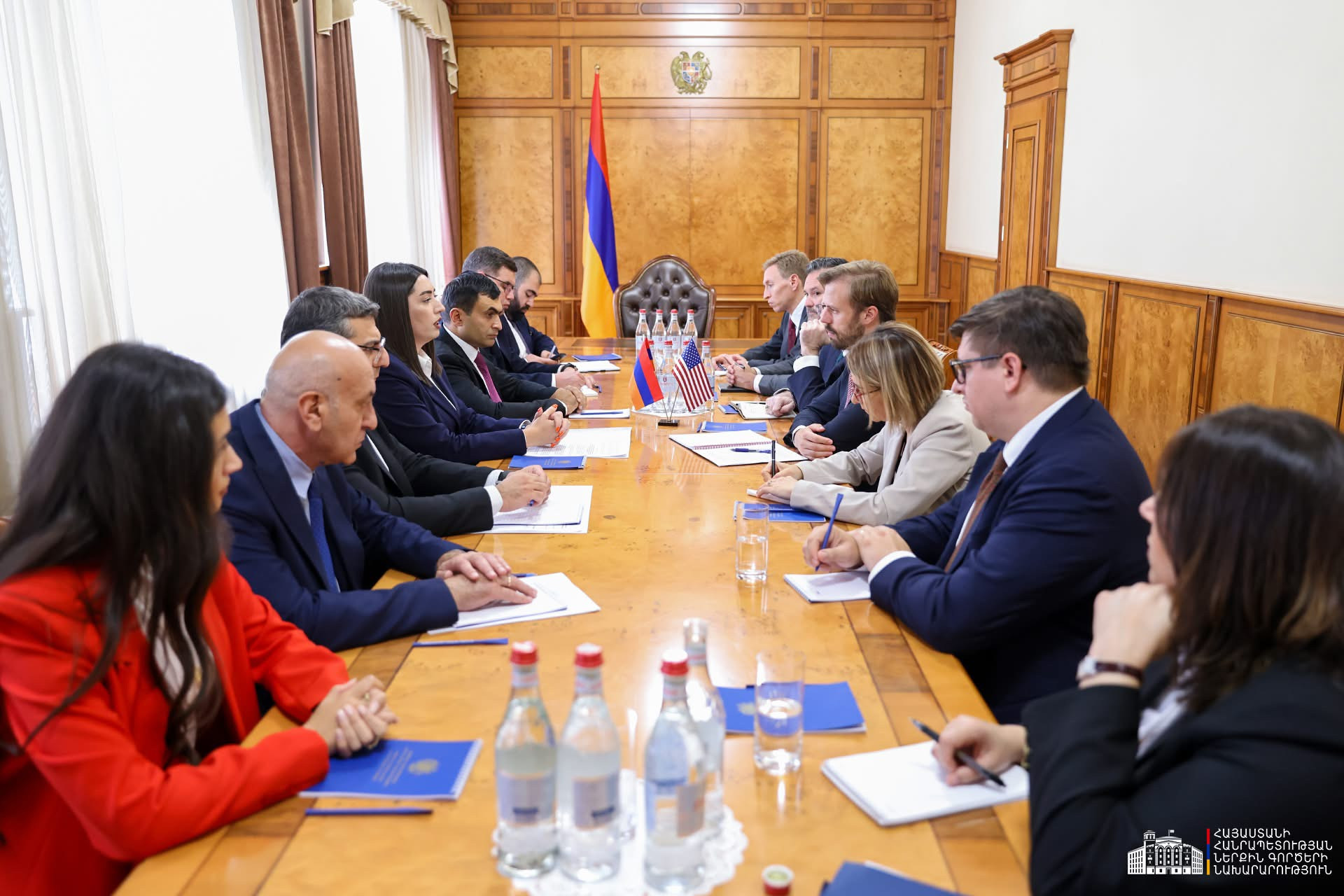 Քննարկվել են «Թրամփի ուղի» նախագծին առնչվող հարցեր․ ՆԳ նախարարն ընդունել է ԱՄՆ պետքարտուղարության Եվրոպայի և Եվրասիայի բյուրոյի ղեկավարին