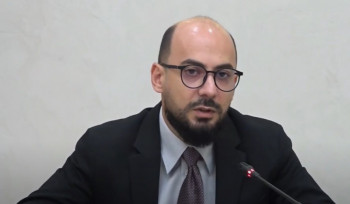 Մեր որևէ գործողություն չպետք է վտանգավոր մեսիջներ ուղարկի մեր հարևաններին․ ՔՊ-ականը՝  դրոշմի վրա Արարատի առկայության մասին