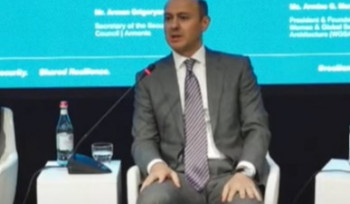 Չպիտի՛ պատիդ լինի նկար, որը հարևանի մոտ էմոցիա կառաջացնի․ ԱԽՔ-ը՝ Արարատը կնիքի վրայից հանելու մասին