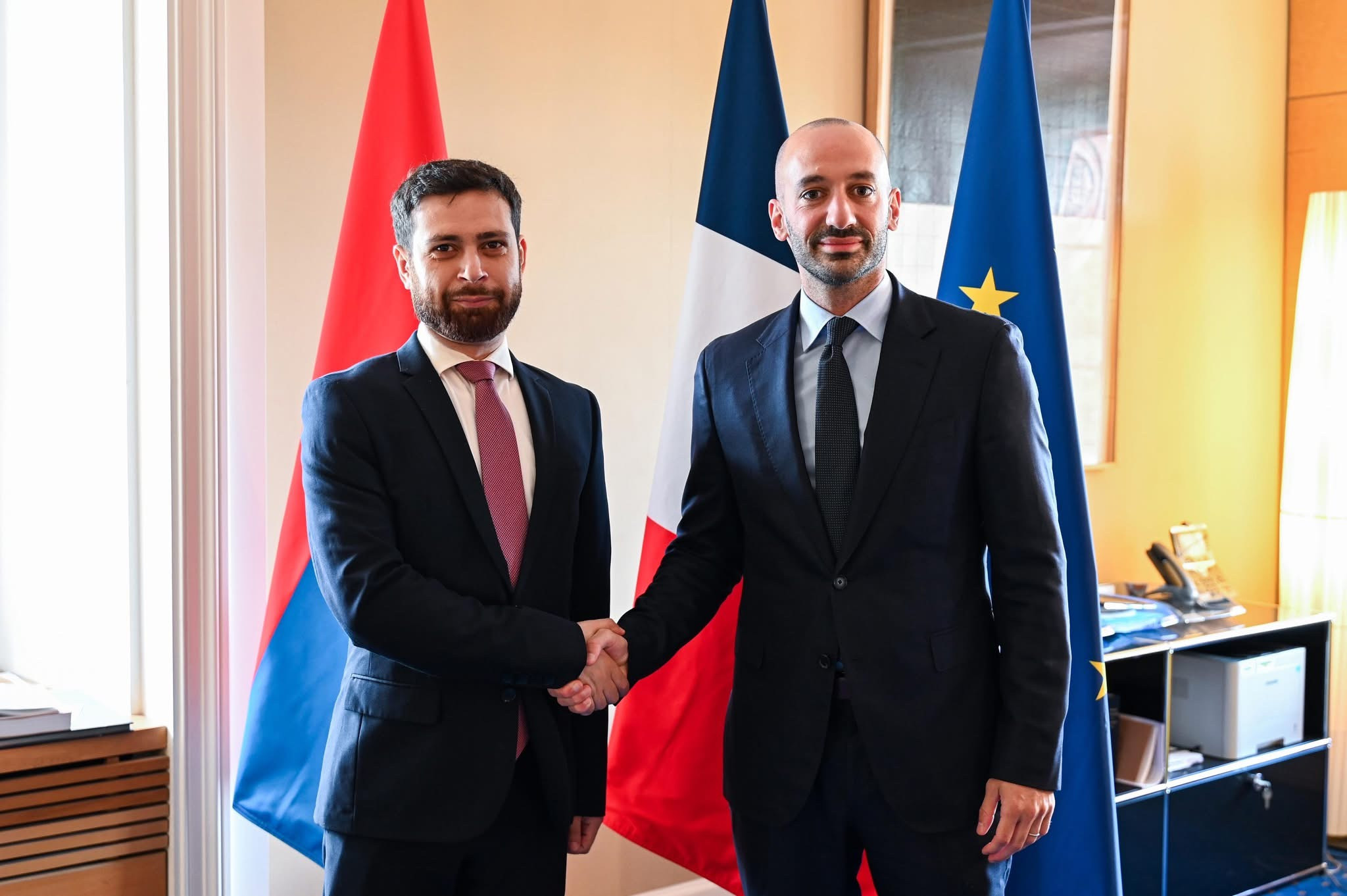 ՀՀ ԱԳ նախարարի տեղակալ Վահան Կոստանյանի հանդիպումը Ֆրանսիայի ԱԳՆ եվրոպական հարցերով նախարար Բենժամեն Հադադի հետ