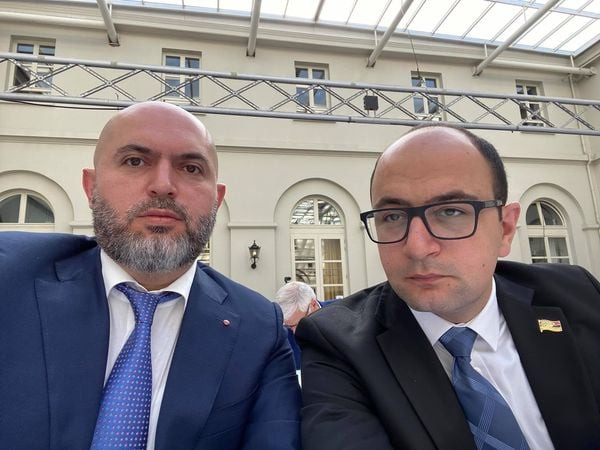 Աշոտյանն ու Մամիջանյանը հանդիպել են Արթուր Վանեցյանի, Վազգեն Մանուկյանի և Րաֆֆի Հովհաննիսյանի հետ