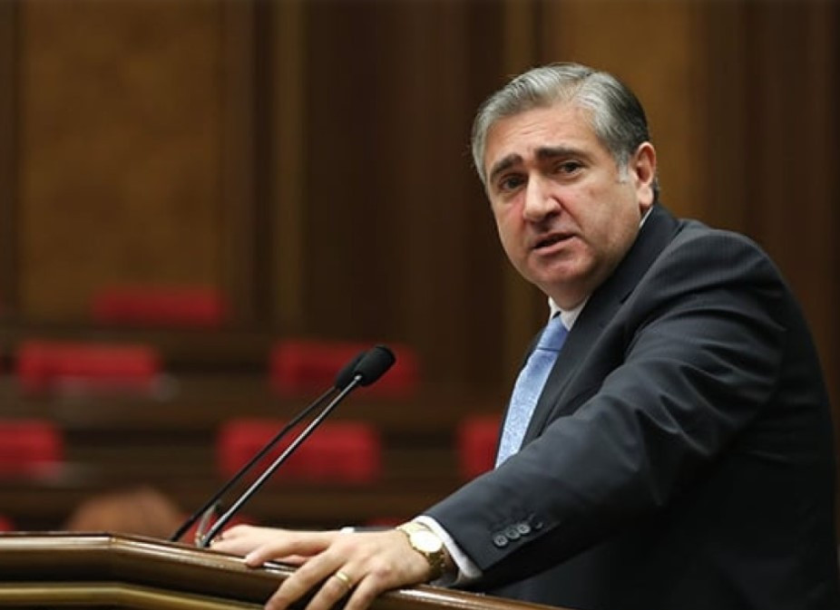 Սրանք փորձում են վերադարձնել այն օրերը, երբ ազգային ամեն ինչն արգելված էր․ Արթուր Խաչատրյան