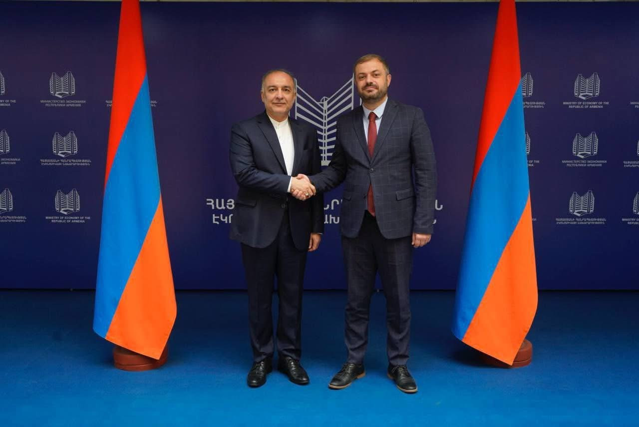 Պապոյանն Իրանի դեսպանի հետ քննարկել է տնտեսական համագործակցության ընդլայնման ծրագրերը