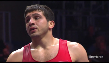 Մալխաս Ամոյանը  10-0 հաշվով հաղթեց Լեհաստանի ներկայացուցչին և անցավ քառորդ եզրափակիչ