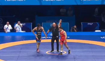 Մալխաս Ամոյանը հաղթեց Ալիրեզա Աբդևալիին և ԱԱ եզրափակիչում է