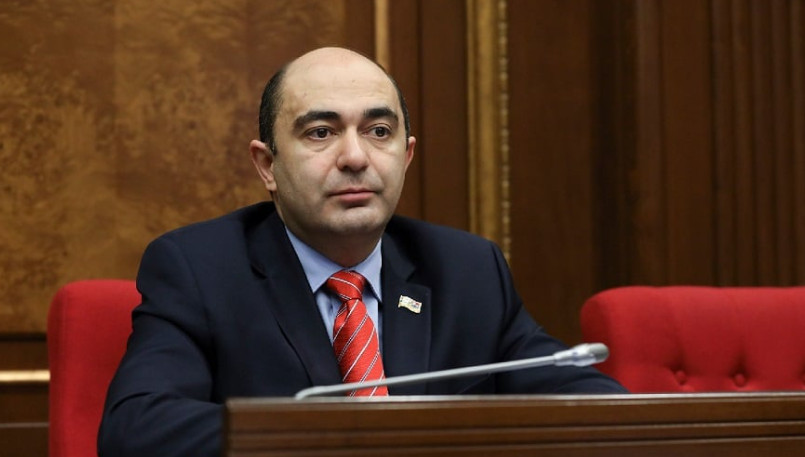 Դադարեցրեք ձեր անհեթեթ համեմատություններով, անիմաստ վախերով խարխլել Հայաստանի ու հայկականության խորհրդանիշները և ոչնչացնել մեր ինքնությունը. Մարուքյան