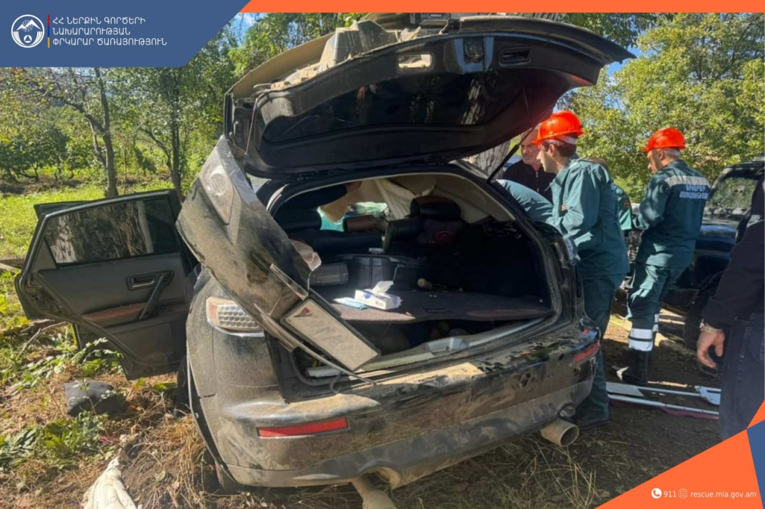 Իջևան-Նոյեմբերյան ճանապարհին «Infiniti»-ն դուրս է եկել ճանապարհի երթևեկելի հատվածից և բախվել ծառին․ կան տուժածներ