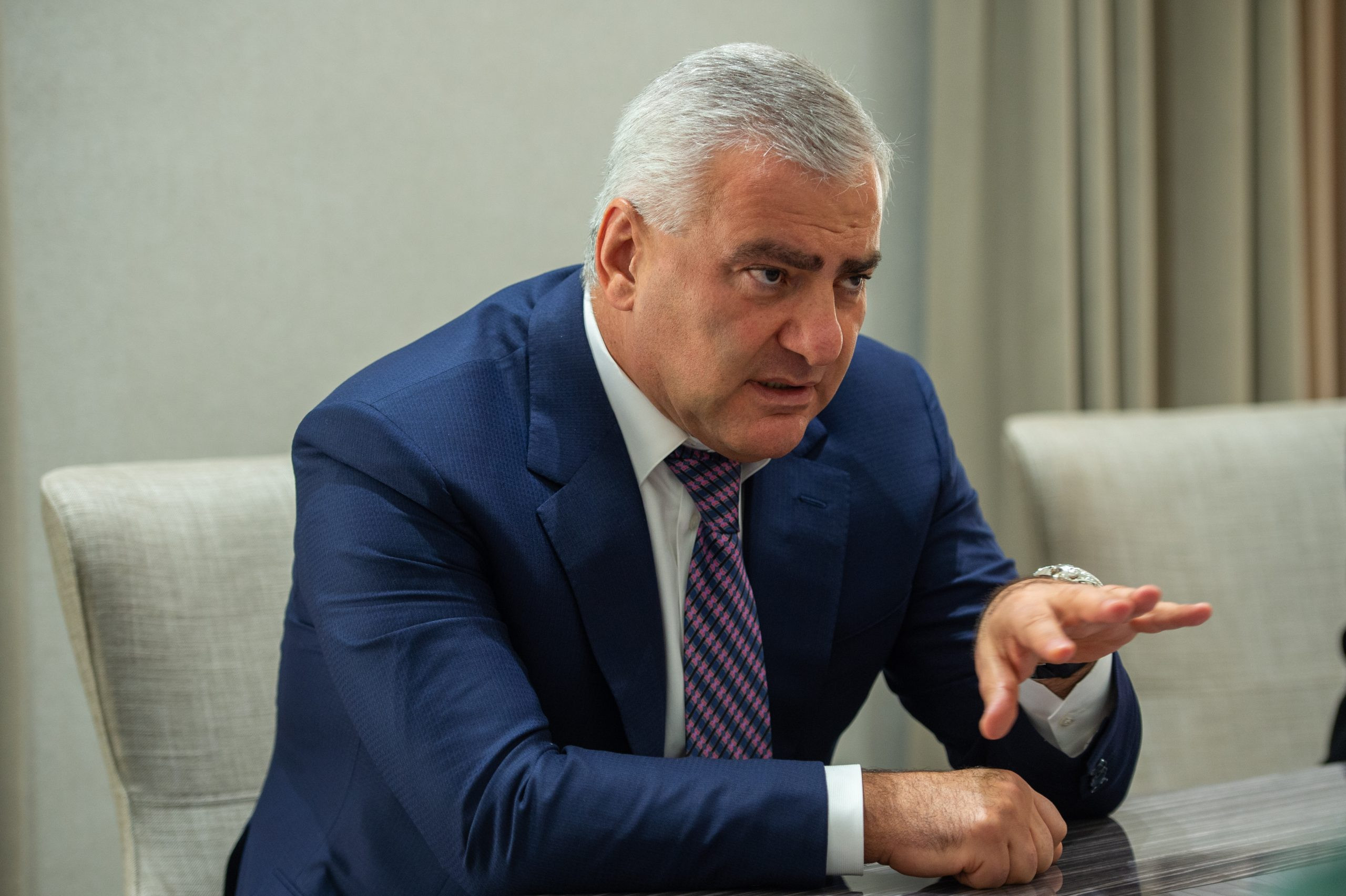 Շնորհավոր մեր գլխավոր տոնը. Սամվել Կարապետյան