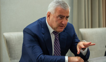 Շնորհավոր մեր գլխավոր տոնը. Սամվել Կարապետյան