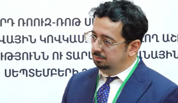 Ըստ մեր Սահմանադրության՝ Ադրբեջանը որևէ տարածքային պահանջ չունի․ Ադրբեջանի պատվիրակի ճեպազրույցը Երևանում