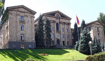 Անկախության տոնի առթիվ ԱԺ-ում պարգևավճարներ են ստացել