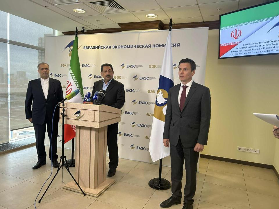 Երևանն ու Թեհրանը  պայմանավորվածություն ունեն համատեղ արտադրական ձեռնարկություններ ու գործարաններ բացել