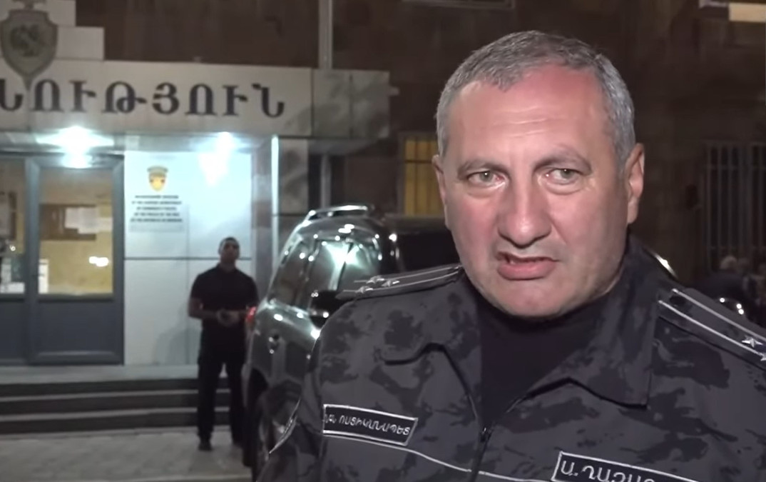 Ինչի՞ համար․ ոստիկանապետը հարցին, թե արդյոք պատրաստվում է հրաժարական տալ