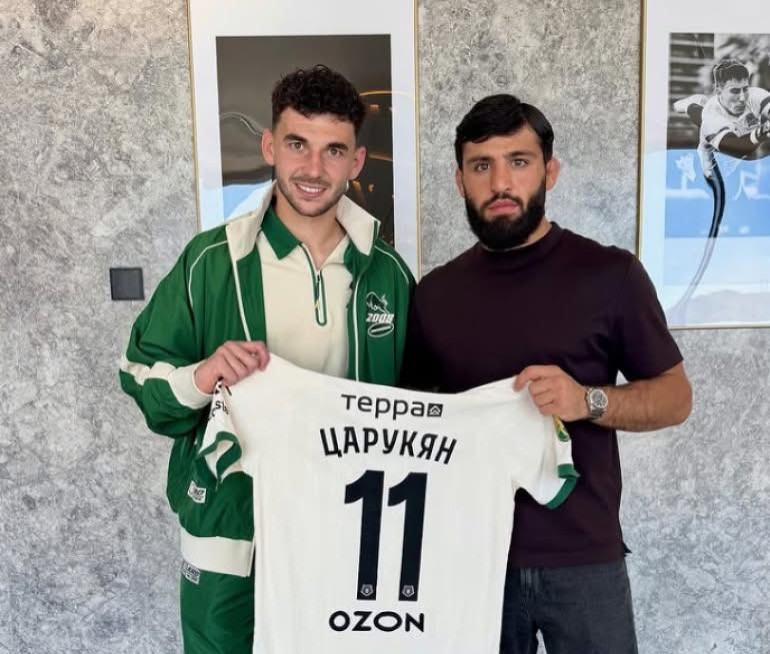 «Կրասնոդարը» Սպերցյանի գլխավորությամբ խաղաշապիկ է նվիրել Արման Ծառուկյանին