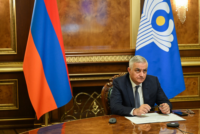 Հարկ է ձեռնպահ մնալ «Զանգեզուրի միջանցք» տերմինի օգտագործումից. Մհեր Գրիգորյանն` Ադրբեջանի վարչապետին
