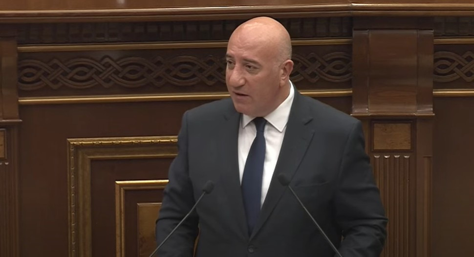 Նախկինում վարժական հավաքներն իրականացվել են հիմնականում ձևական, իսկ այսօր իրականացվում են  ըստ նշանակության. Պաշտպանության փոխնախարար