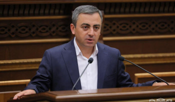 Մանդատ ես ուզում, որ հիմա էլ Տիգրանաշե՞նը տաս, թե՞, ըստ քո հայտարարության, ՀՀ-ի տիրապետության տակ գտնվող «ադրբեջանական տարածքները» հանձնես. Իշխան Սաղաթելյան