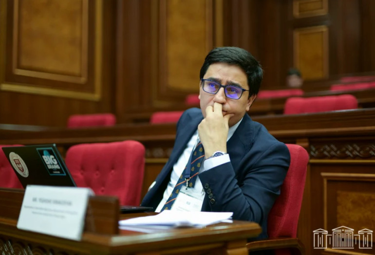 Միջազգային դատարաններում Ադրբեջանի դեմ Հայաստանի հայցերը ճնշման կարևոր լծակ են. Եղիշե Կիրակոսյան