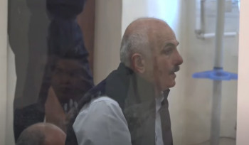 Մթնոլորտը լարվեց Բագրատ Սրբազանի և մյուսների գործով նիստում. «Լռությու՛ն, կարգ ու կանոն պահե՛ք»