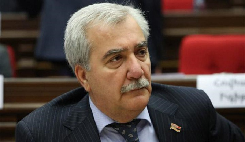Պետք չի զեկույցը այսպես մենք դարձնենք ֆուտբոլի գնդակ, սկսենք տշել․ Անդրանիկ Քոչարյանը՝ 44–օրյա պատերազմի հարցով քննիչ հանձնաժողովի զեկույցի մասին