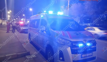 Երևանում բшխվել են «Mercedes»-ն ու շտապօգնության ավտոմեքենան. բուժքույրն ու բուժառուն տեղափոխվել են հիվանդանոց