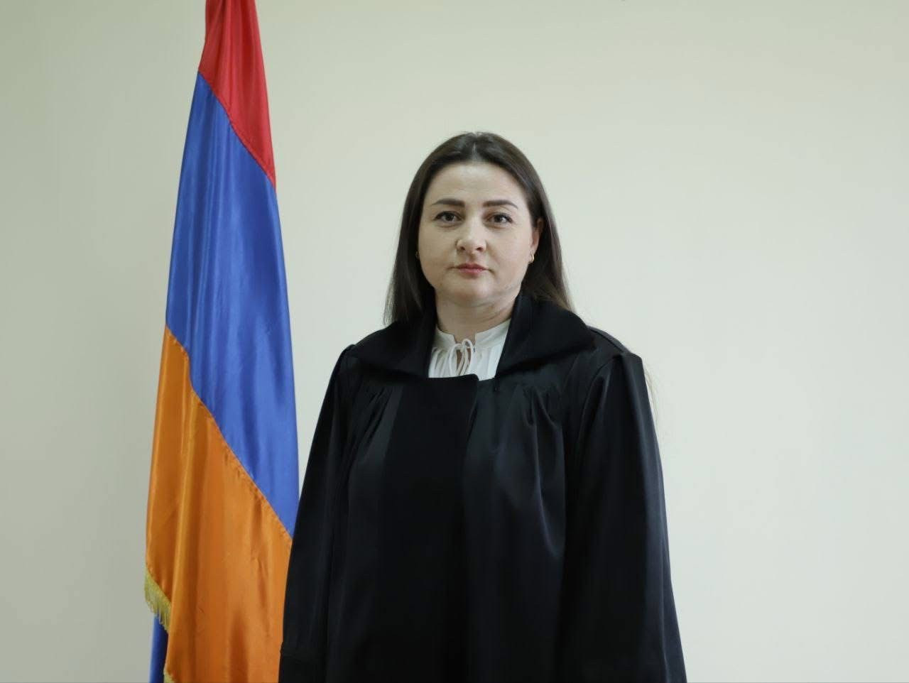Դիմում եմ Փաստաբանական ակադեմիայի խորհրդին՝ ունկնդիր Արմինե Մելիքսեթյանի հեռացման հարցը քննարկելու համար․ Վարդևանյան