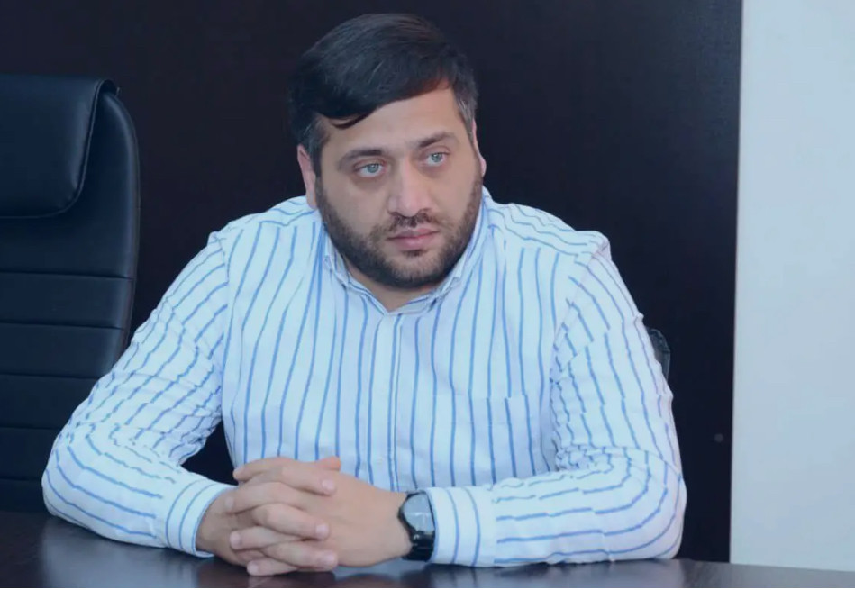 Շենգավիթ վարչական շրջանի ղեկավարը կդադարեցնի լիազորությունները