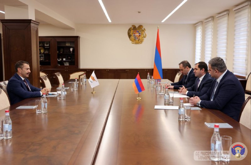 Ընդունել եմ Կիպրոսի դեսպանին․ Պապիկյան