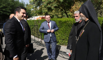 Իմ օրհնությունն եմ բերել համայնքին՝ անկախ նրանից համայնքապետը գործող իշխանության ներկայացուցիչ է, թե ընդդիմադիր․ Արմավիրի թեմի առաջնորդ
