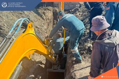 Կոյուղաջրի խողովակի անցկացման աշխատանքներ կատարելիս քաղաքացին ընկել և արգելափակվել է փոսում՝ տիղմի մեջ