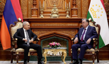 Նիկոլ Փաշինյանը Դուշանբեում առանձնազրույց է ունեցել Տաջիկստանի նախագահի հետ