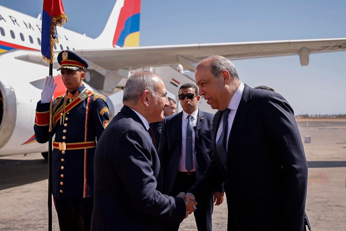 Փաշինյանը ժամանել է Եգիպտոս