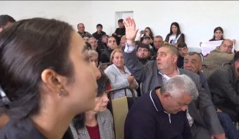 «Օձը ինչ կապ ունի հանքի շահագործման հետ». Գինեվետում վեճից հետո հանրային քննարկումը դադարեցվեց