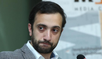 Դանիել Իոաննիսյանն է պահանջել  քննել հավաքին մասնակցել պարտադրելու մասին Տեր Արամ քահանայի հայտարարությունները
